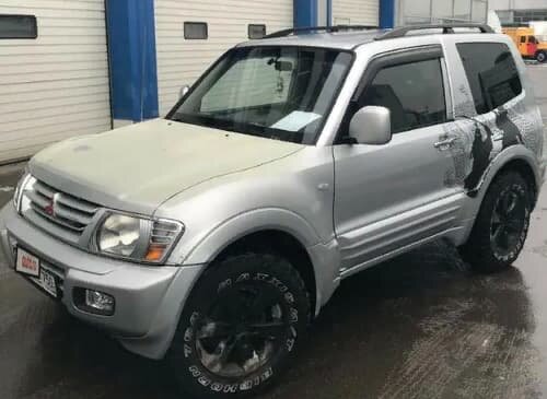 Дефлекторы окон (ветровики) Mitsubishi Pajero III 3d 1999-2006; IV 3d 2006 (Митсубиши Паджеро) Кобра Тюнинг